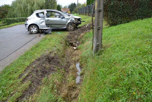 Wypadek w miejscowości Żeglce. Fot. Policja