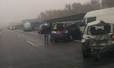 Karambol na trasie S51. Fot. Policja