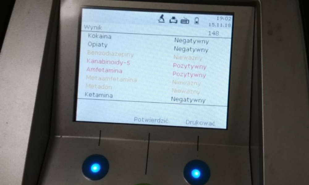 Wynik badania policyjnym narkotestem. Fot. Policja