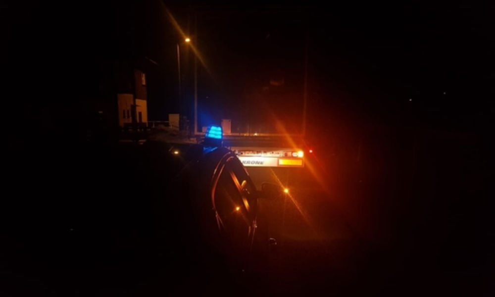 Kierowca ciężarówki jechał pod prąd na drodze wojewódzkiej na Dolnym Śląsku. Fot. Policja
