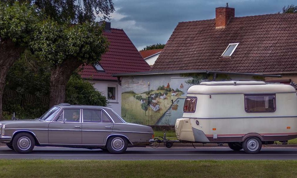 Przyczepa kempingowa. Fot. CC0