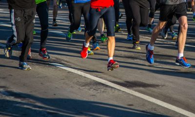 Biegacze podczas biegu ulicznego. Fot CC0