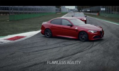 Reklama samochodów Alfa Romeo - pokazywane są wyłącznie podczas wyścigu na torze. Źródło: YouTube