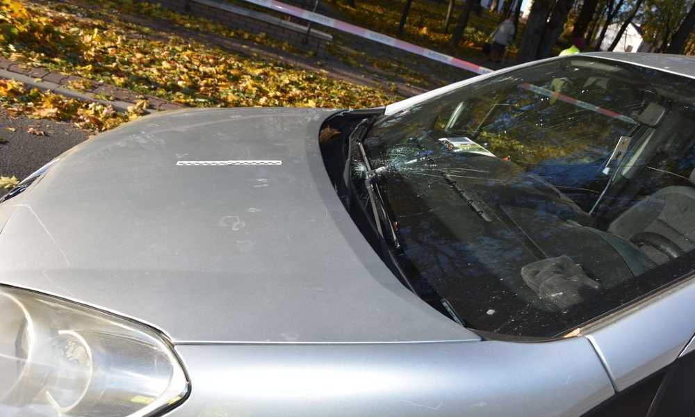 Kierowca wjechał w Rykach w dwoje 15-latków na przejściu Fot. Policja