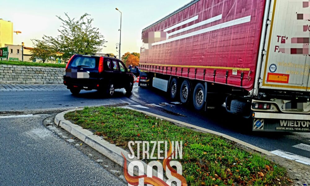 Śmiertelny wypadek na rondzie w Strzelinie Źrodło: Facebook/Strzelin998
