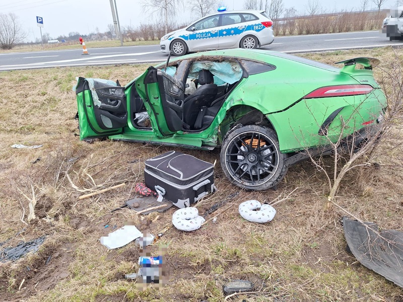 Miejsce kolizji w miejscowości Sójki Fot. Policja