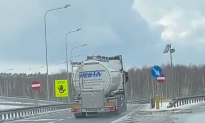 Kierowca firmy WEKTA wjechał pod prąd mimo iż ostrzegały go o tym aż trzy znaki, w tym jeden specjalny Żródło: Facebook/Jacek Buchman