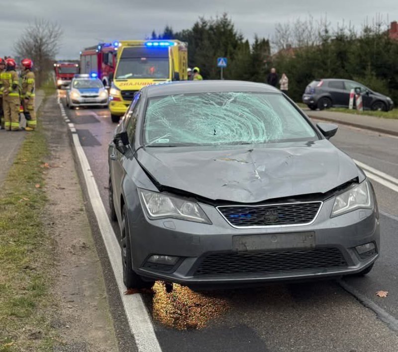 Dramat koło Bytowa. Kobieta wjechała w dwie dziewczynki na pasach