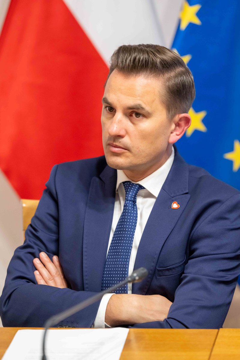 Jak minister Myrcha ocalił miliony bogatym pijanym kierowcom