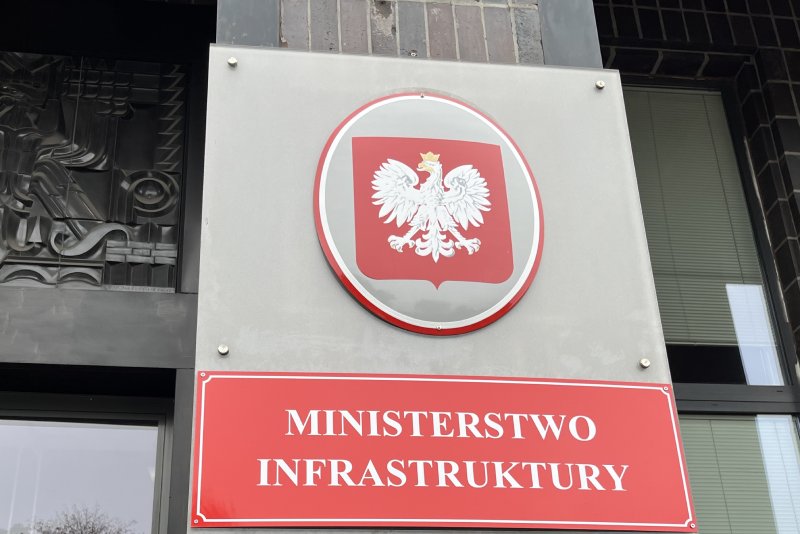 Uciszanie ekspertów. Skandaliczny e-mail urzędnika z ministerstwa Klimczaka