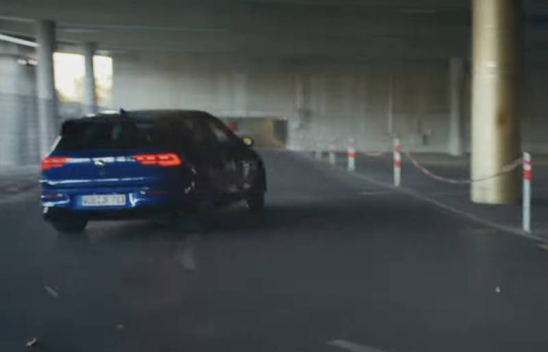 Auto do szaleństw. Tak Volskwagen reklamował Golfa, którym kierowca zabił pieszych w Krakowie