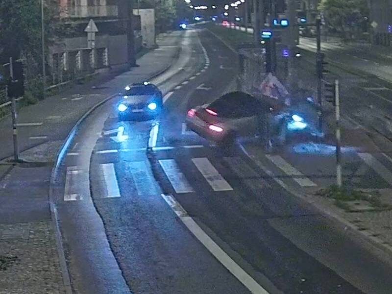Wpadła w przystanek w Poznaniu i uciekła. Miała sądowy zakaz